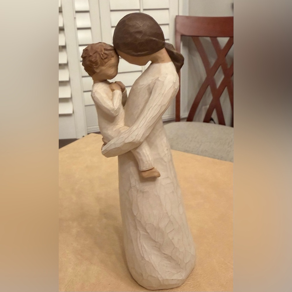 Willow Tree Embrace Sculpture - Cream and Brown